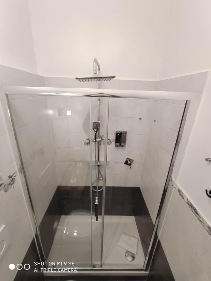 Bed and Breakfast Double B Ferruccio I Roma Esterno foto